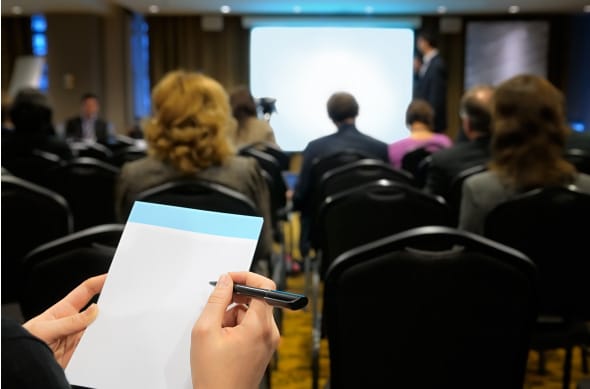 Palestra do CEO da Tray sobre marketing de lojas virtuais fecha seminário Locaweb de Estratégias Digitais