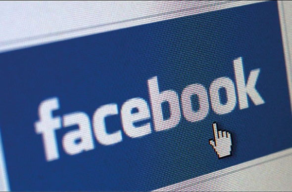 Atendimento nas redes sociais se concentra no Facebook, aponta pesquisa